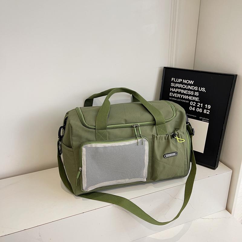 Sports Fitness Bag Wet and Dry Separate Swimming Crossbody Bag Lightweight Large Capacity Short-Distance Travel Shoulder Bag