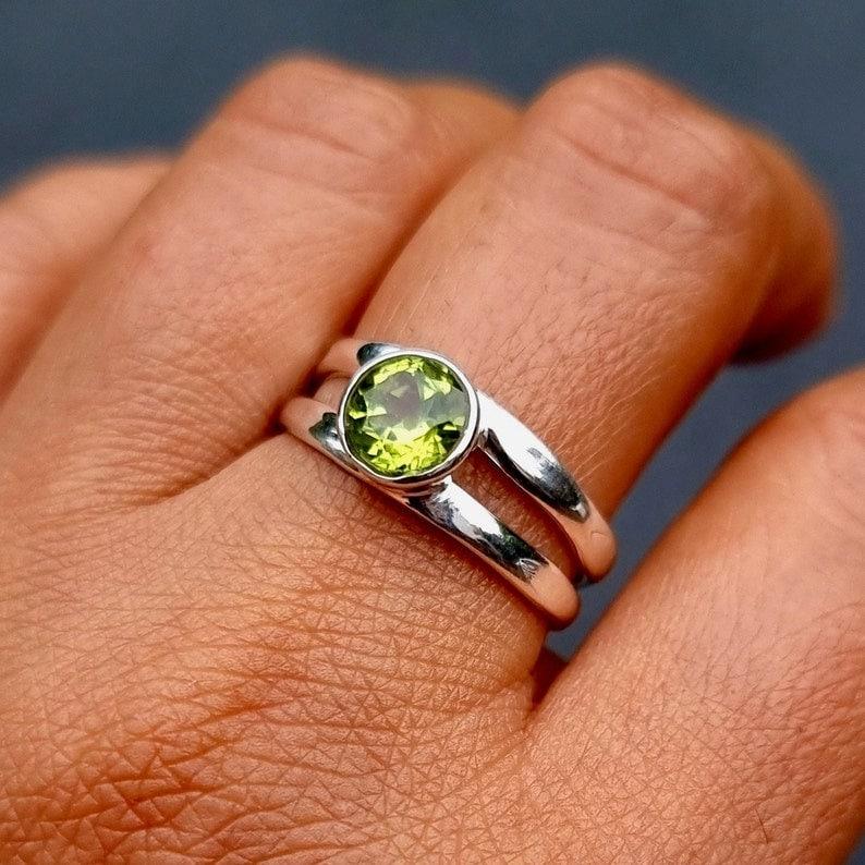 Solid 925 Silver Ring, Peridot Gemstone Ring, Designer Ring, Handmade Ring, Bezel Ring, Wedding Ring, Statement Ring