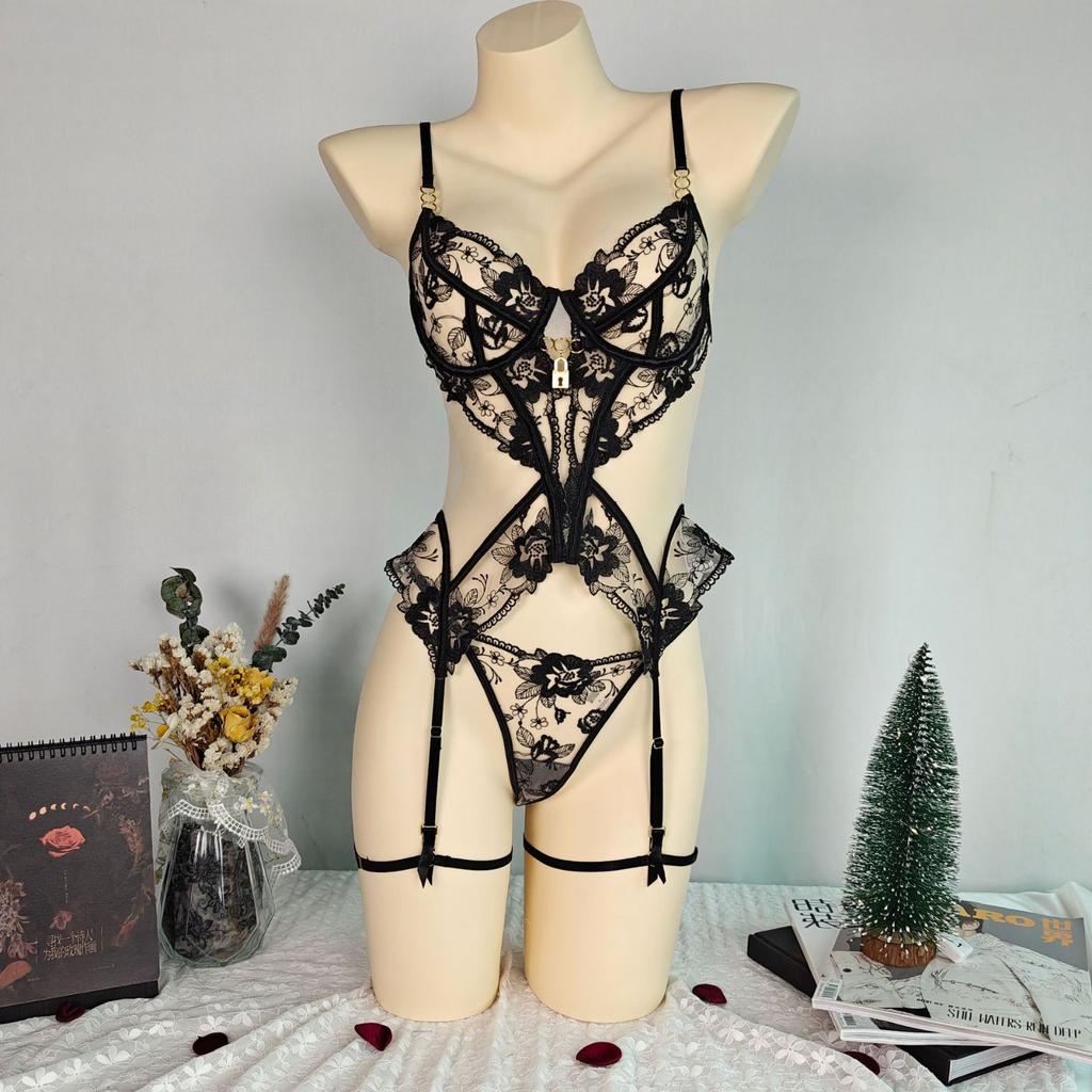 New Sexy Sexy Black Embroidery Mesh Splicing Bodysuit Women's Nightdress Garter Bra Set