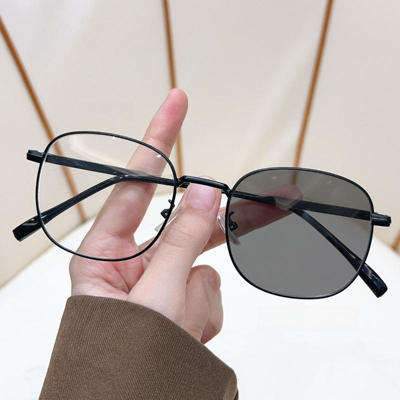 New Minimalist Square Frame Photochromic Myopia Glasses Unisex High-Definition Comfortable Eyewear Minus Diopter 0 To -4.0