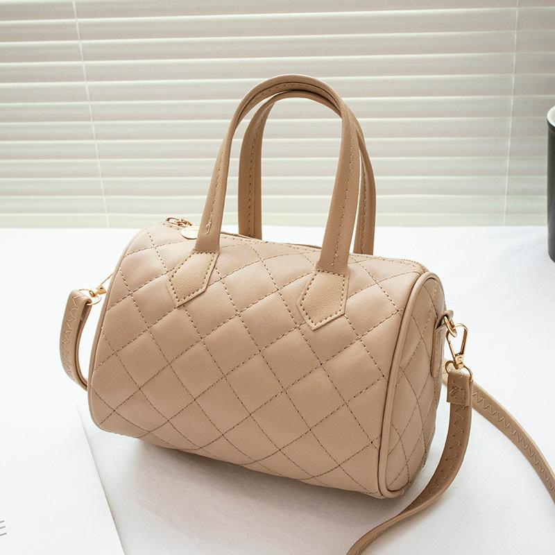 Fashionable And Versatile Diamond Patterned Embroidered Hand-held Pillow Bag, Trendy And Casual, Pure Color, Sweet Women s Crossbody Bag