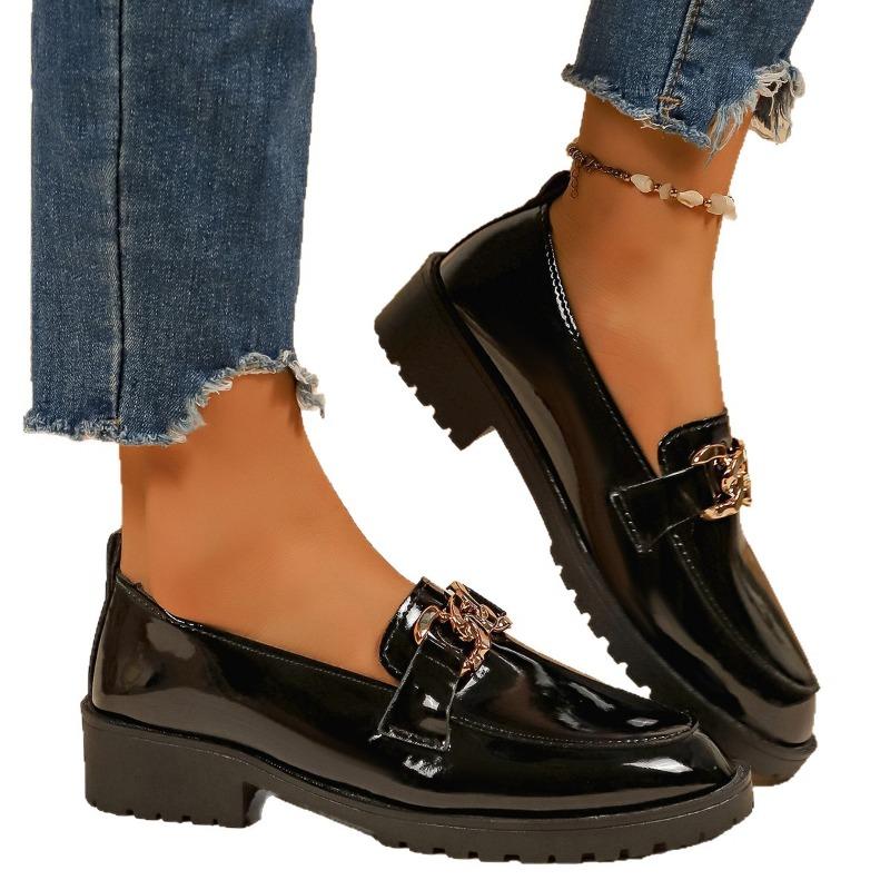 New Plus-size Women's Metal One-foot Flat Shallow Shoes