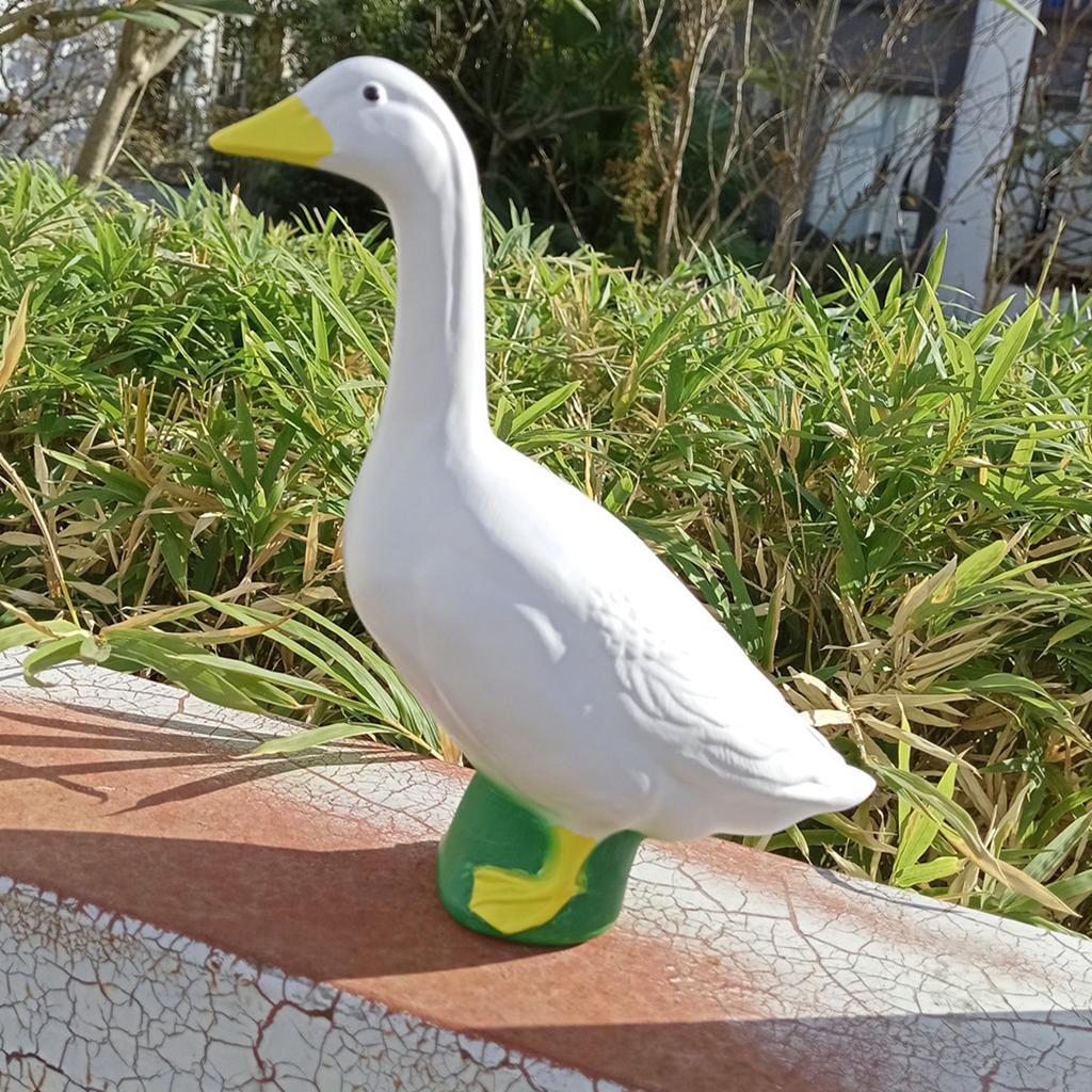 Goose Statue Resin Impressive Texture Delicate Details Versatile Goose Figurine Decoration Weather Resistant for Porch