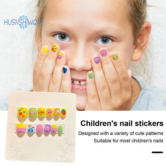 12Pcs Kids Cartoon False Nails - Cute Christmas Themed Pattern, Embossed Press On Nails, Self-adhesive Fake Nails DIY Art