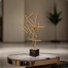 Geometrische Sternskulptur Gold mit Marmorsockel Abstrakt Dekorativ
