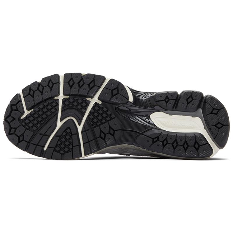 New Balance 860v2 Milky Way Pack Optic White Sneakers D Width ML860GB2