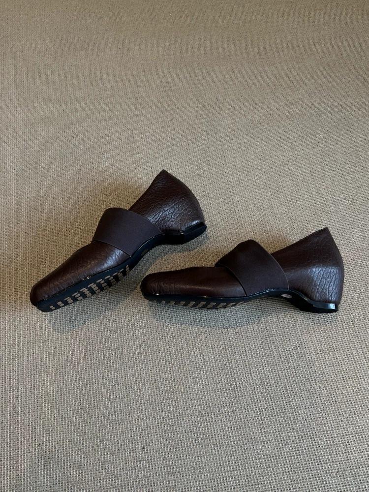 Sheepskin version~ Leather square head elastic band Mary Jane shoes women's 2025 new fashionable versatile shallow mouth flat-soled single shoes