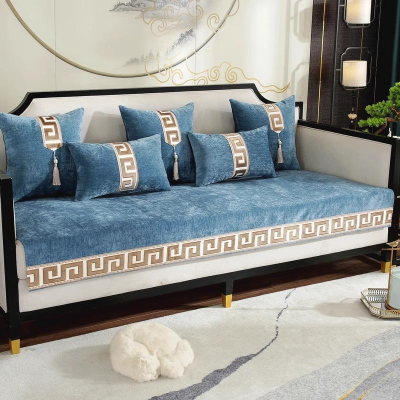 2025 new Chinese sofa high-density jacquard sofa cover solid wood mahogany seat cushion non-slip cover all-inclusive leather sofa cushion