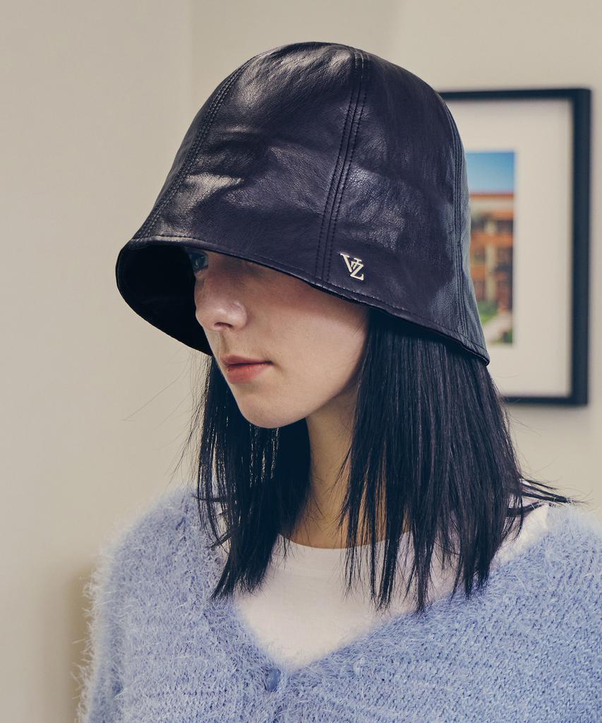 Bajal Vz Studded Vegan Leather Tulip Hat Navy