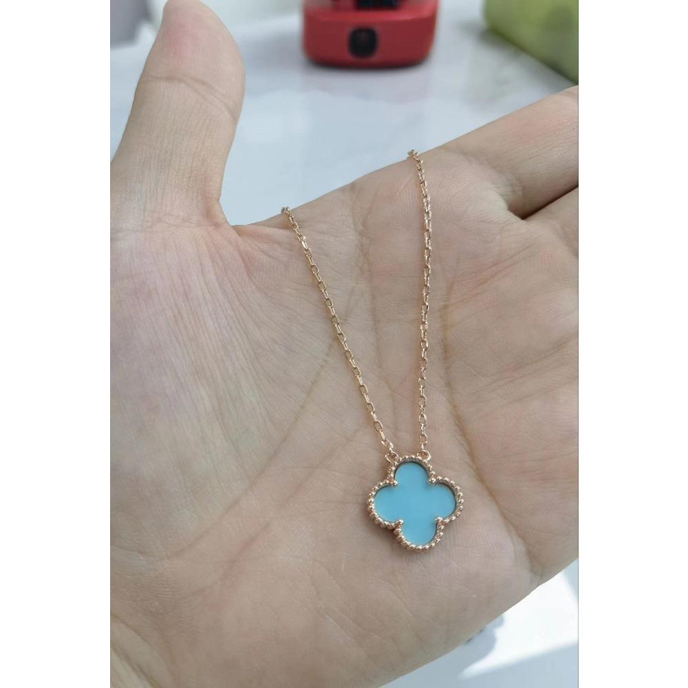 High-end Four-leaf Clover Necklace for Women 18K Rose Red Chalcedony Agate Natural White Shell Pendant Clavicle Chain