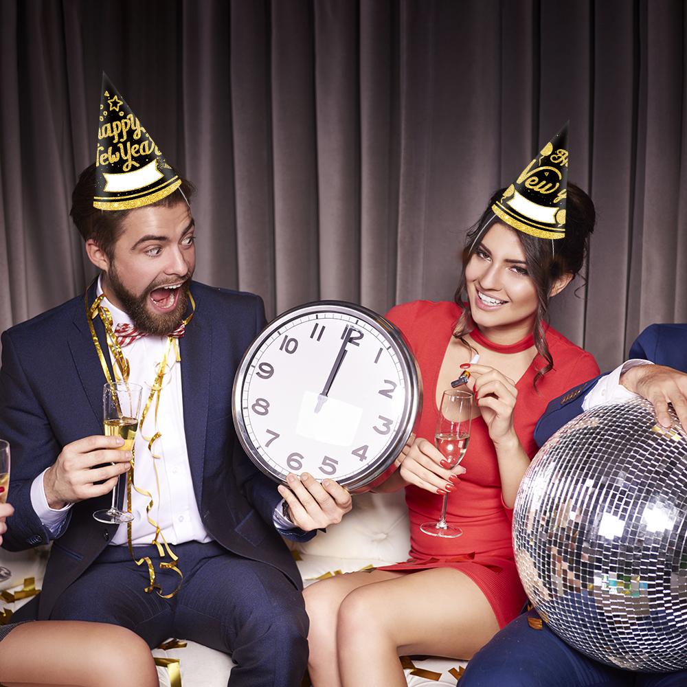 6pcs Happy New Years Hats 2025 Novelty New Year Paper Star Cone Cheers New Year Party Favors for New Years Eve Party Decorations
