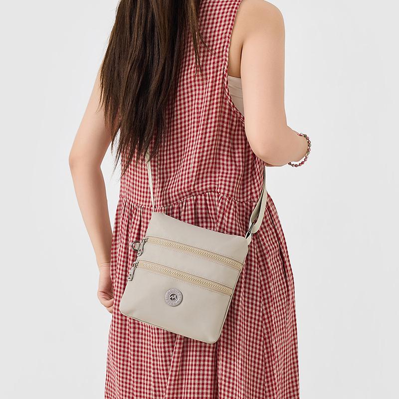 Solid Color Small Square Bag Women's Outdoor Waterproof Nylon Shoulder Crossbody Bag