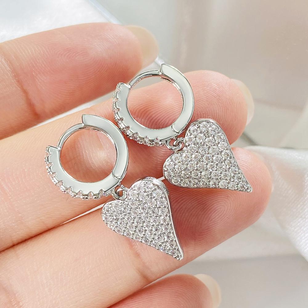 Foxi Jewelry Hot Sale 18K Gold Silver Plated Cubic Zirconia Huggies Hoop Heart Earrings for Women