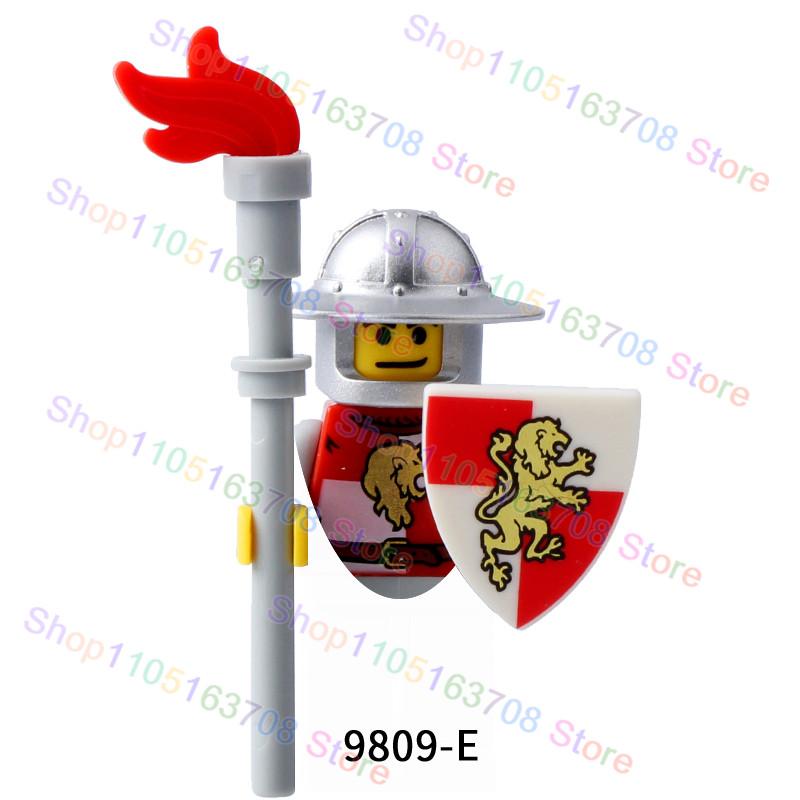 Hochwertige Mittelalterliche Fantasy-Kreatur Hochwertige Ritter Hochwertige Figuren Hochwertiges Gebäude Hochwertige Bausteine Hochwertige Römisches Heer