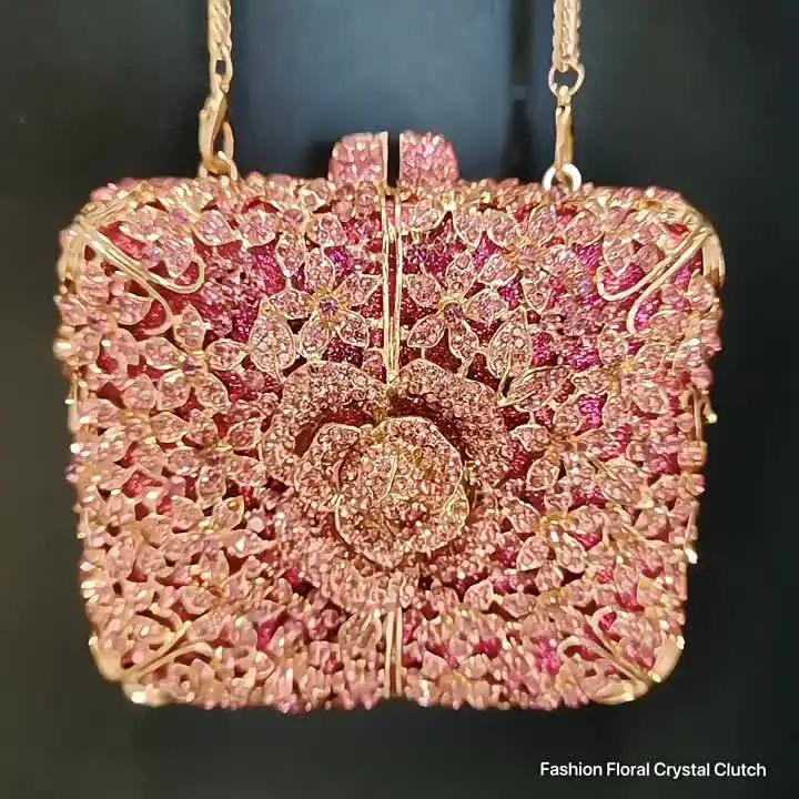 

Red Sqaure Crystal Flower Evening Clutches Luxury Women’s Diamond Wedding Bridal Purses Metal Hard Lady Party Prom Handbags 13cmX11cmX6cm
