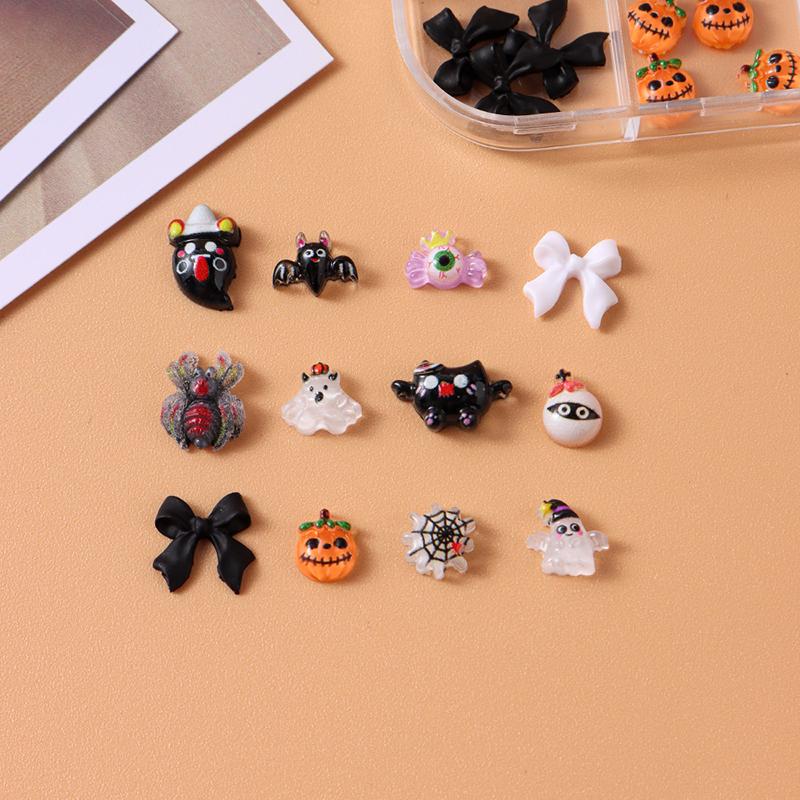 12 Grids Cute Spooky Ghost Pumpkin Nail Art Decorations Spider Bat Halloween Gothic Design Nail Art Jewelry Manicure Accessories