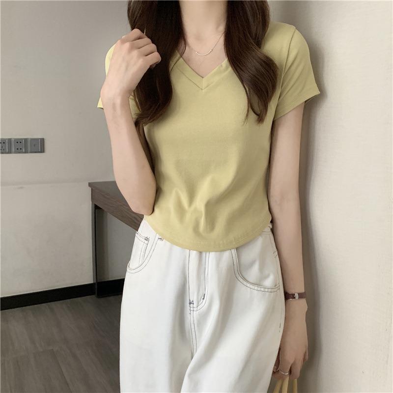 Women Solid V Neck Short Sleeve Curved Hem Slim Fit Cropped Casual Basic Tee Shirt