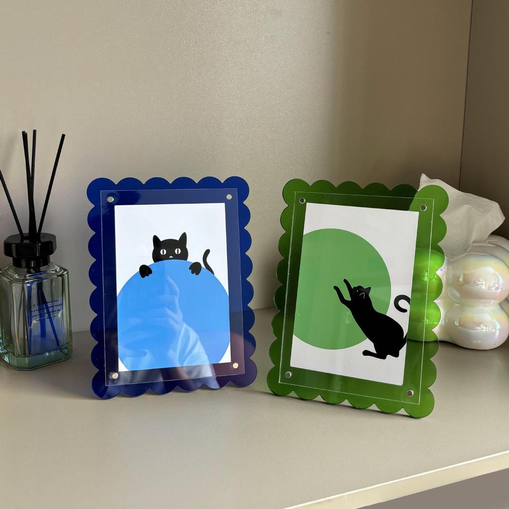 Bunter acrylfarbener Wellen-Magnet-Fotorahmen für den Tisch