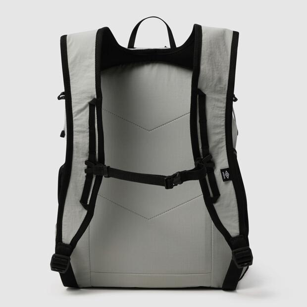 Umbro Shift Roam Lightweight Backpack (15L) Grey Ur423Cbpo1