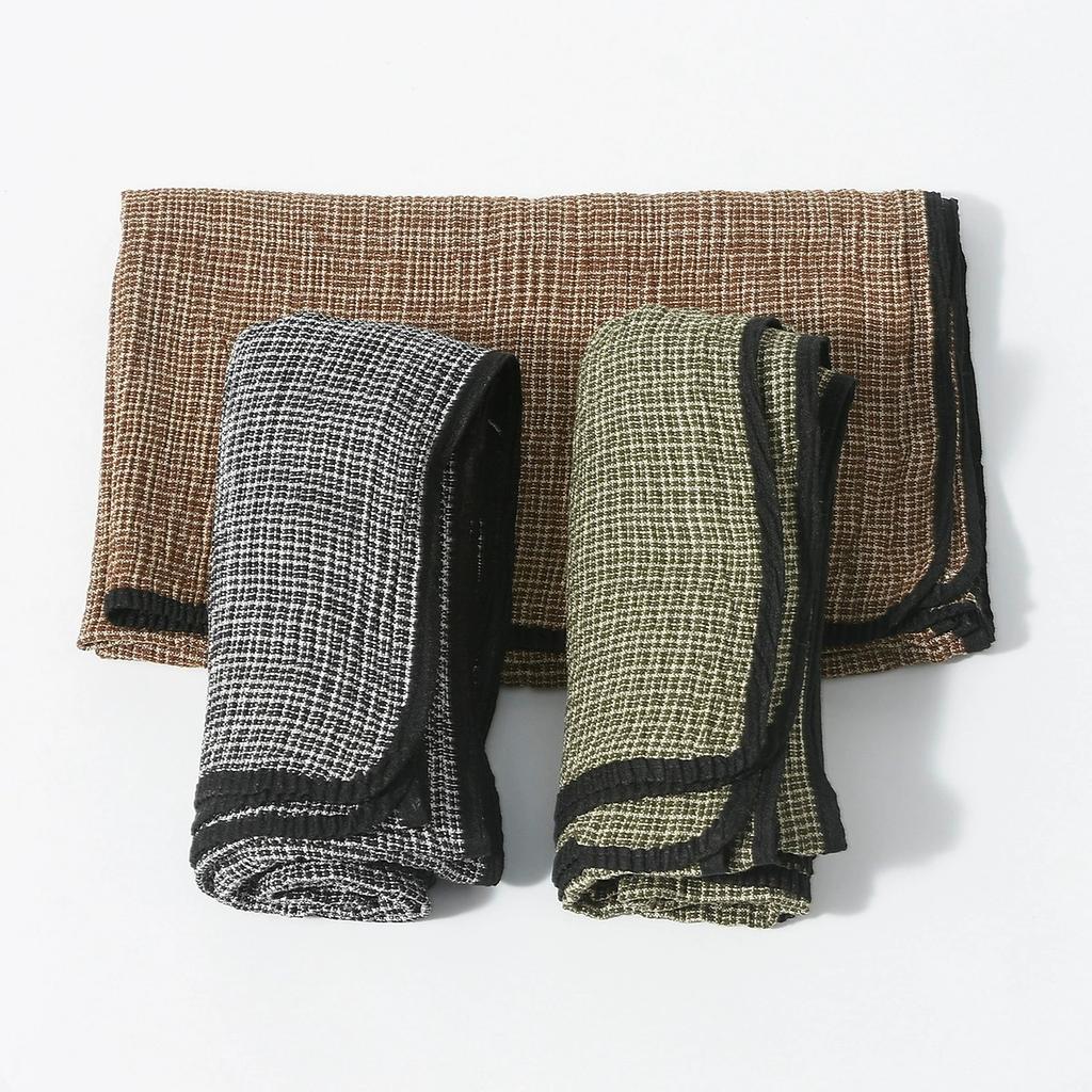 New Style Crinkle Soft and Warm Scarves for Men Embroidered Black Edge Personalized Checkered Pattern Pashmina Scarf