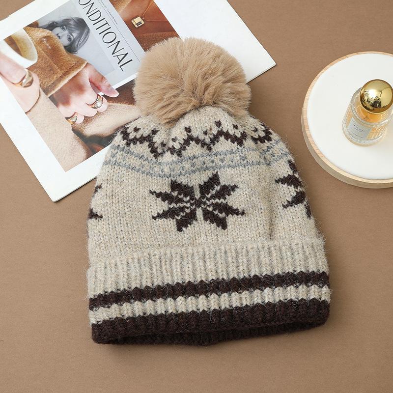 Autumn and Winter Hat Women's Big Head Circumference Knitted Wool Hat Rabbit Hair Plush Thermal Hat