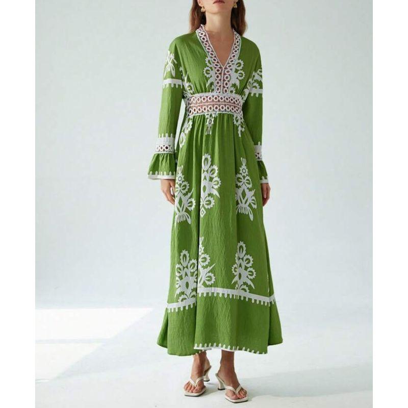 

Осеннее кружевное платье Европейское и американское 2025 Осень Женский Хит продаж Новое V-образный вырез Лоскутное кружевное платье с длинным рукавом Green 2XL