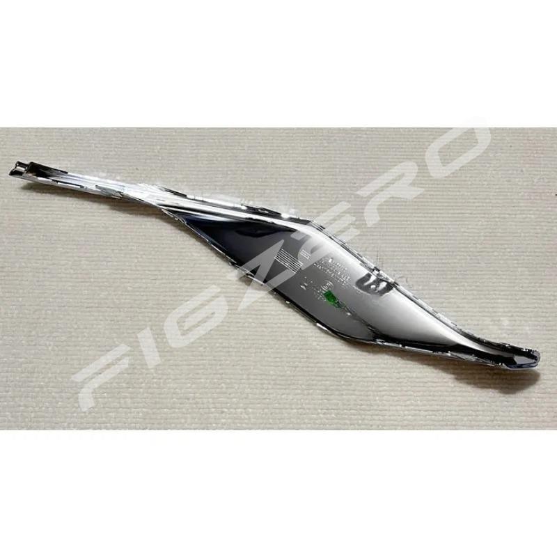 China Front Bumper Bar Trim Strips Decoration Chrome Bright Strip Left Right Automobile Part for Buick GL8 652T