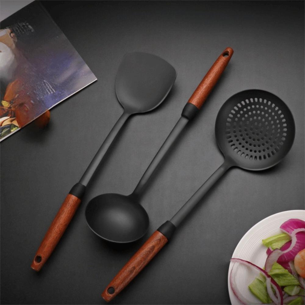 Chinese-style Stir Frying Spatula Wood Long Handle Frying Scoop Strainer Spoon Home