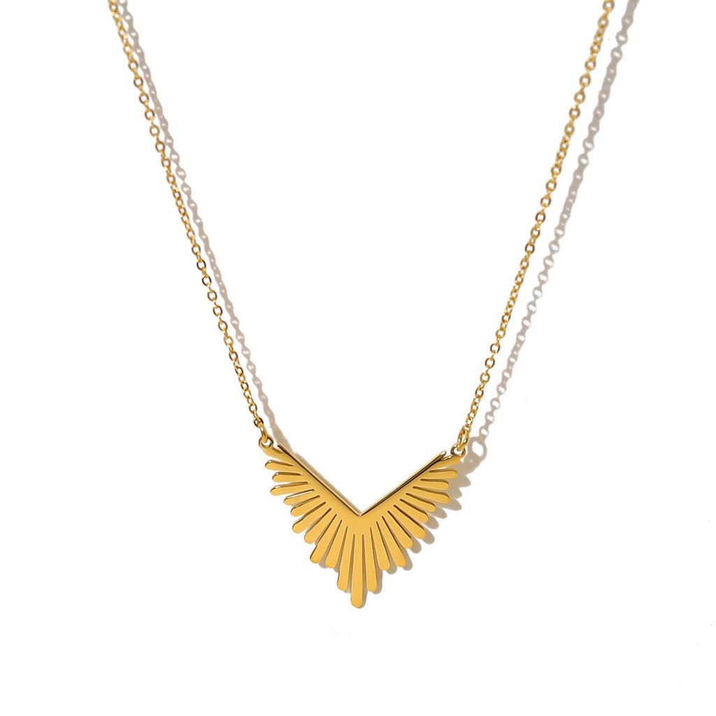 Sunflower Series 18K Gold Plated Necklace - European & American Style, Titanium Steel Clavicle Chain for Women