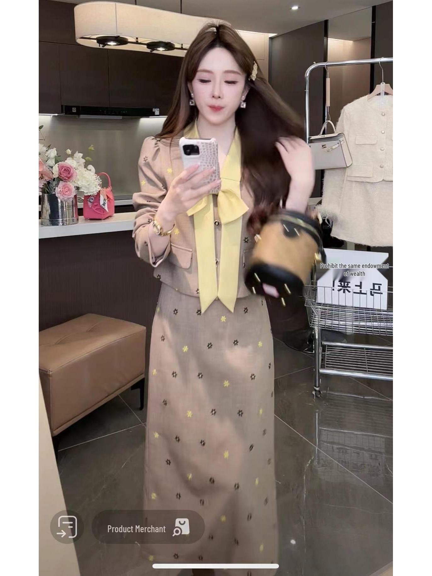 

Осенний шик: комплект-двойка: Элегантный топ с длинными рукавами и юбка миди с бантом Medium