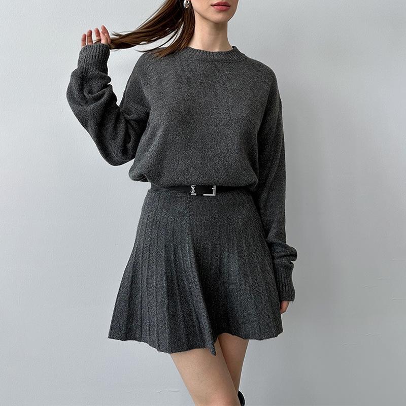 2025 Autumn European & American Round Neck Knit Set: High Waist Short Skirt