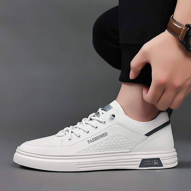 Men's Shoes 2025 Spring New Korean Version Trend Versatile White Shoes Men's Leather Thin Casual Breathable Board Shoes Men