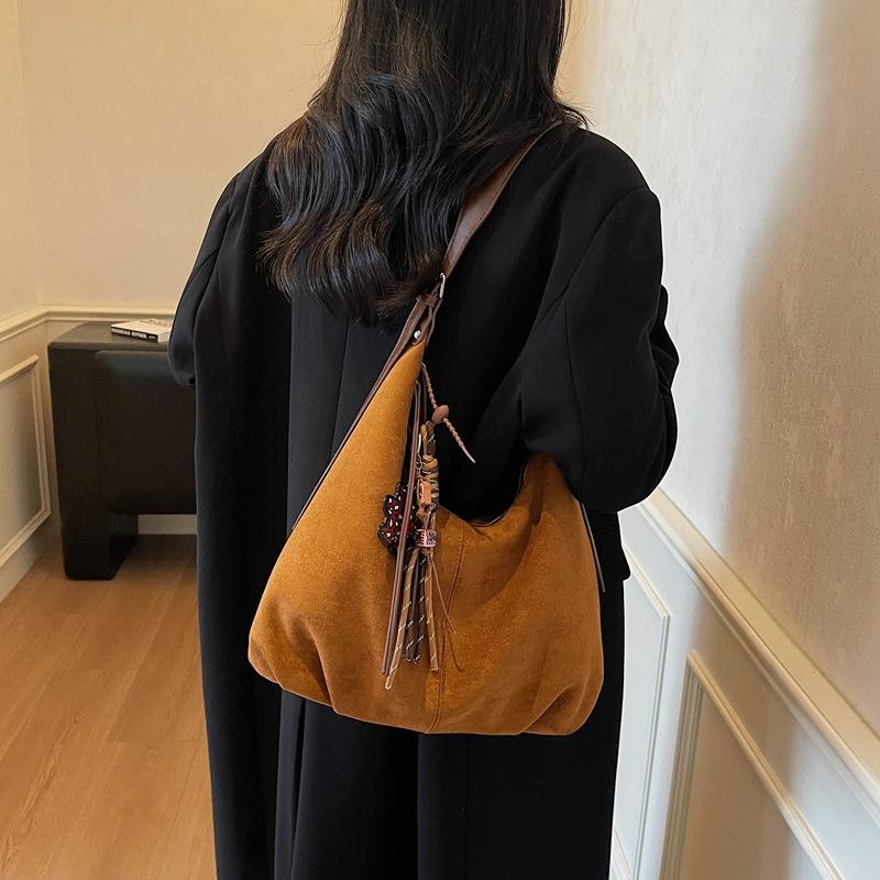 Fashionable Large-capacity Tote Bag, Niche, Simple and Casual Single-shoulder Bag, High Appearance Level Crossbody Bag