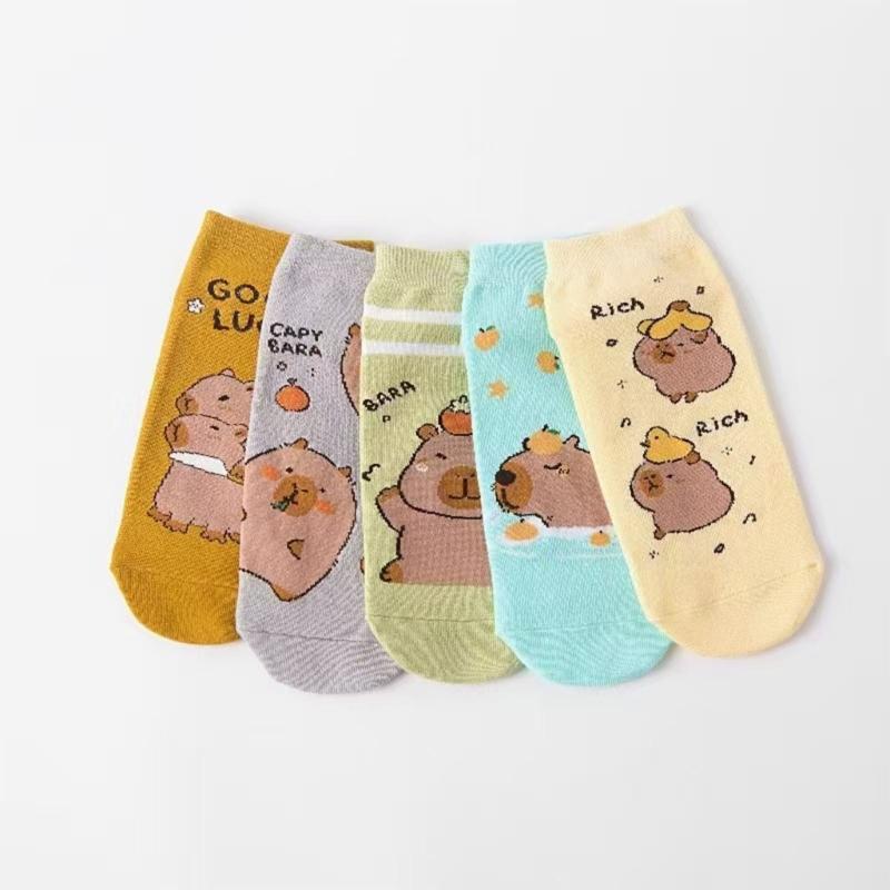 No Show Socks Cotton Low Cut Socks Funny Novelty Socks Anime Short Socks Fun Ankle Socks for Women Girls Capybara Socks