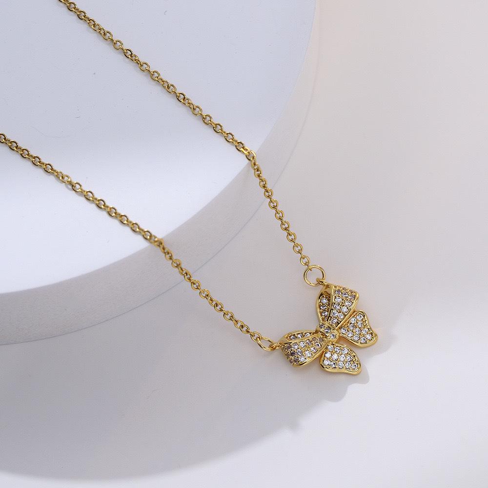 Butterfly Necklace with Color-Retaining Zircon - Fashionable, Versatile Women's Jewelry Accessory.