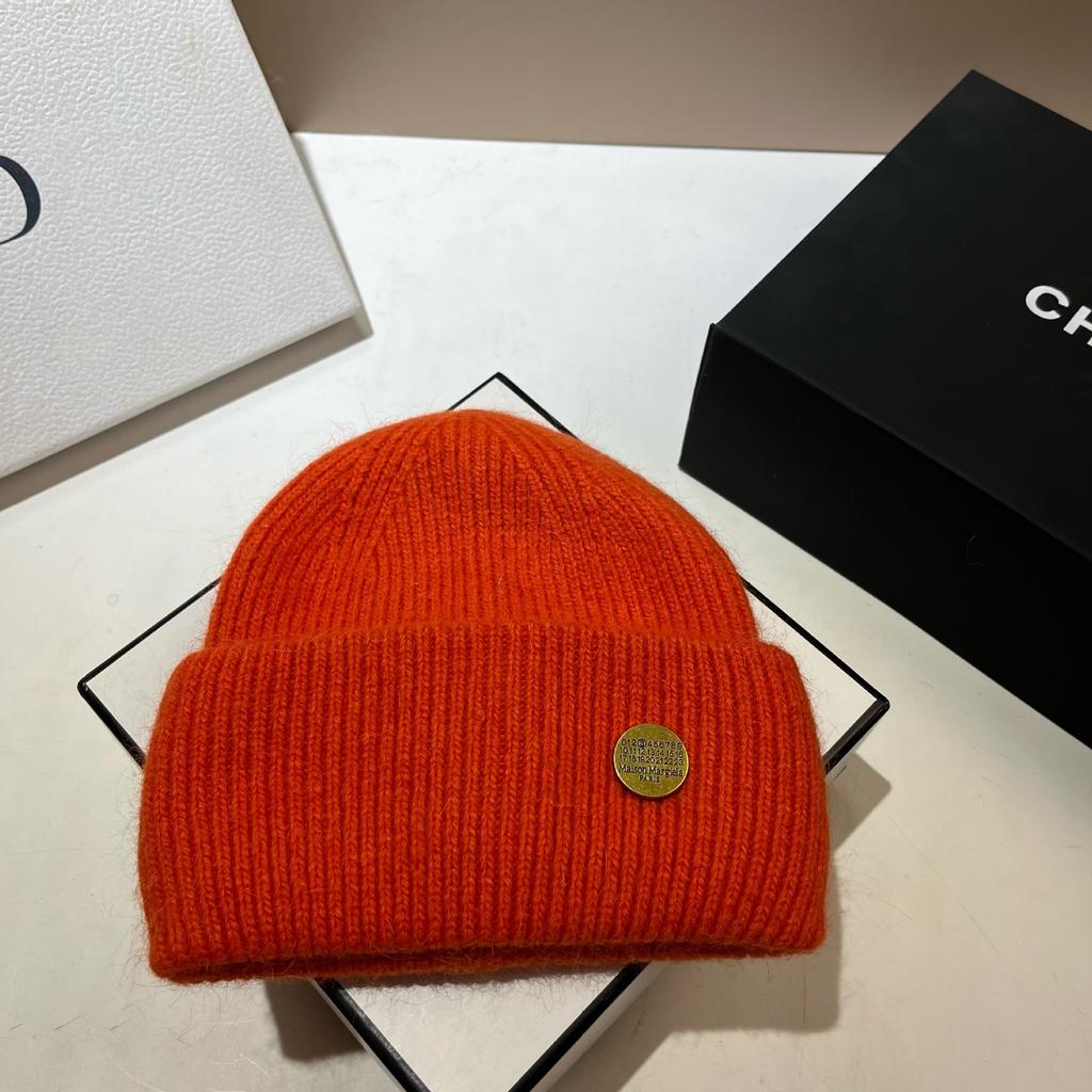 Winter High-Quality Rabbit Fur Knitted Hat Northern Cold Warm Soft Waxy Ear Protection Wool Hat Simple Cold Hat