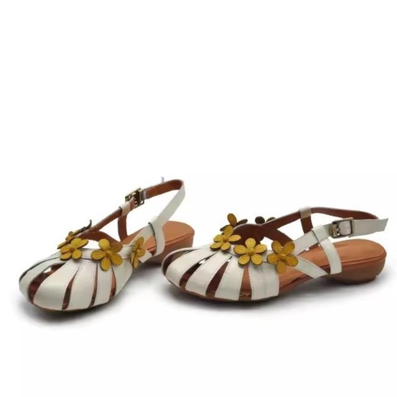 Fashion Sweet Flower Decoration Thick Bottom Sandals Women Fashion Narrow Band Back Tied Buckle Designer Shoes Summer Sexy Beach Sandals