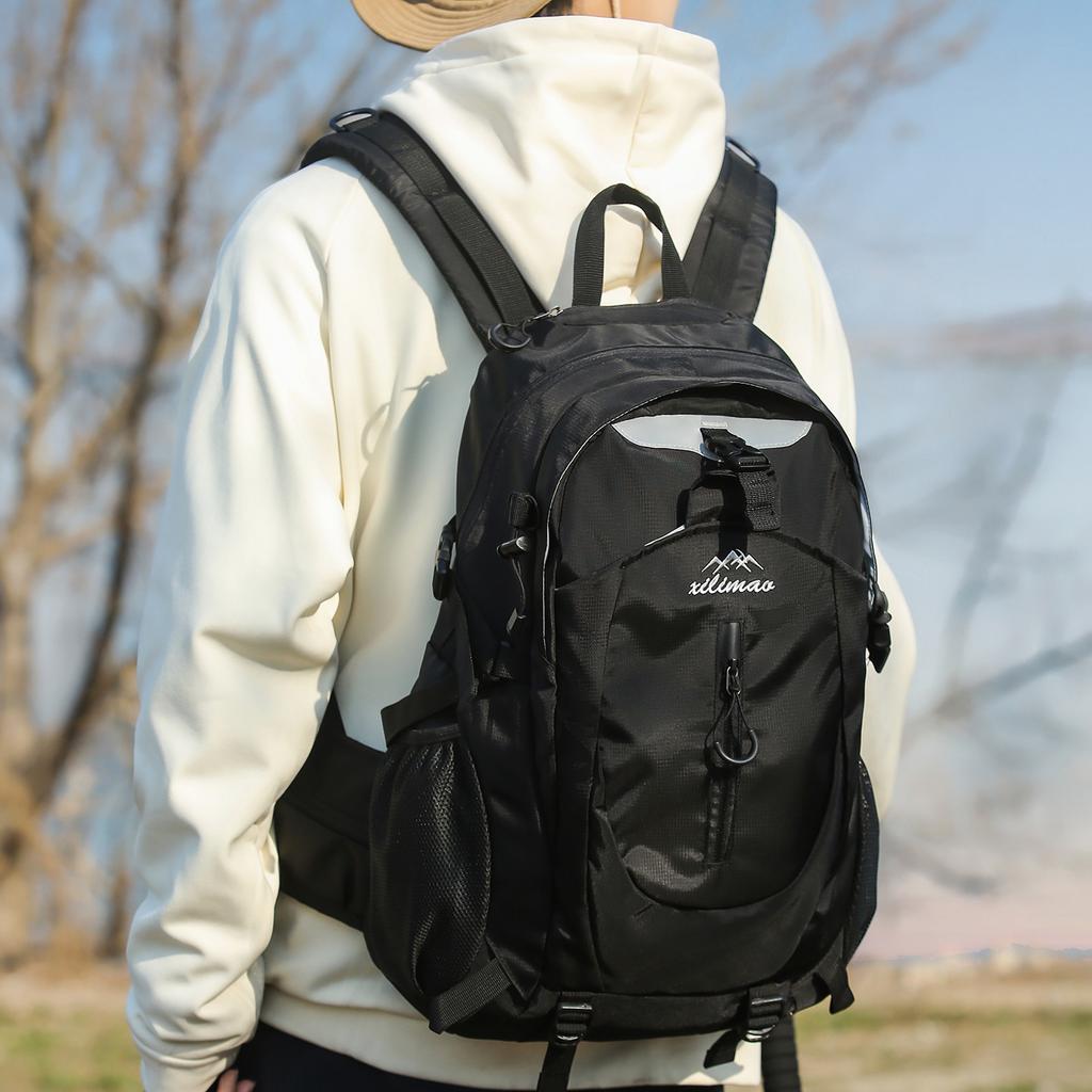 Outdoor Backpacks for Men and Women, Large Capacity Hiking Bags, Lightweight Backpacks for Travel, Simple Hiking Backpacks for Sports and Travel