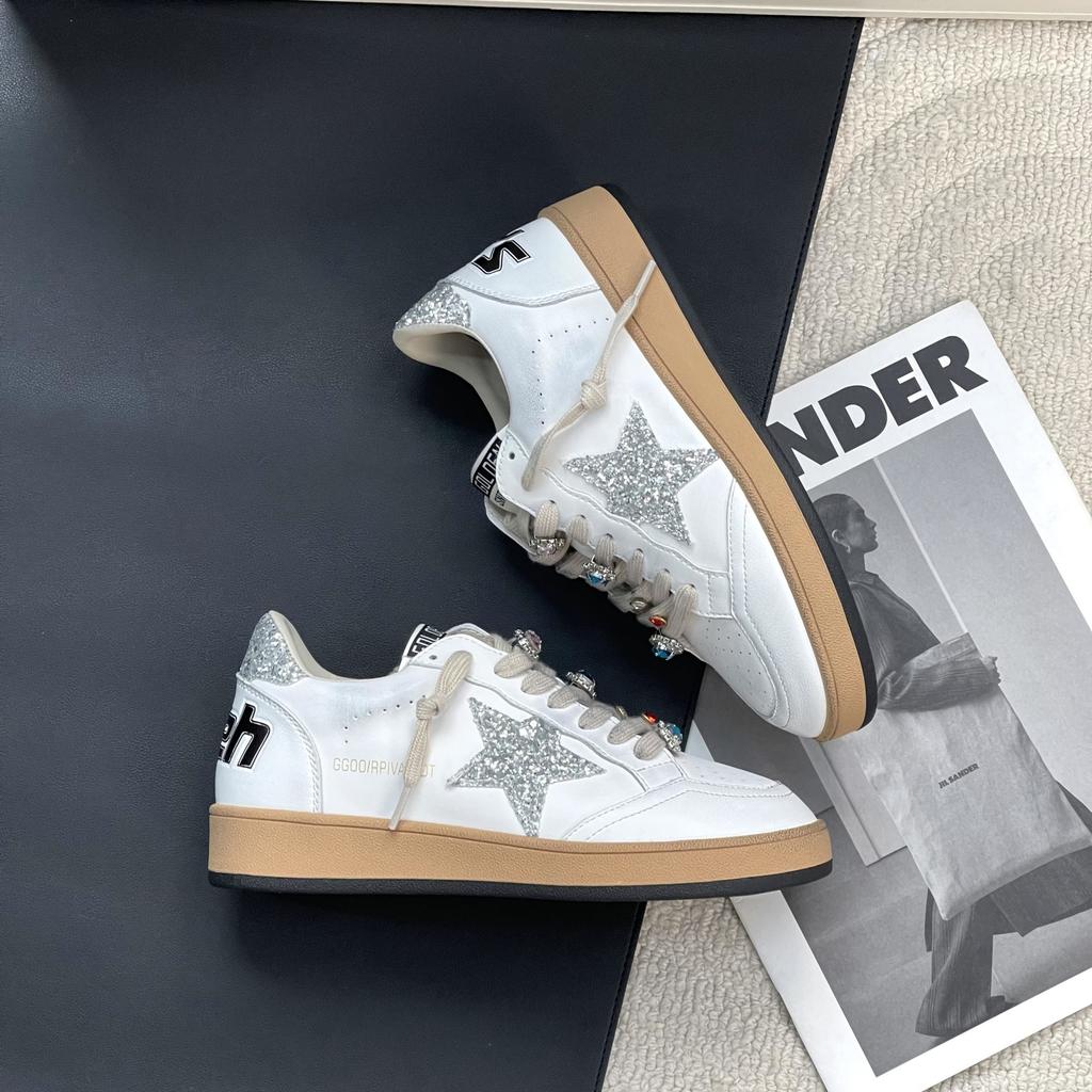 New casual star shoes diamond polished and old flat-bottomed college style women's little white shoes