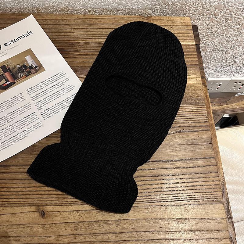 Unisex Hat Knitted For Winter With Windproof Features And Stylish Gift Design