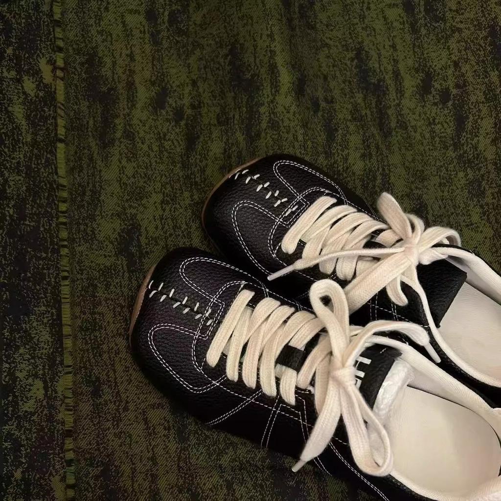 Retro Square Head Lychee Pattern Flat Bottom German Training Shoes Women's 2025 New Fashion Versatile, Comfortable and Light Casual Forrest Gump Shoes