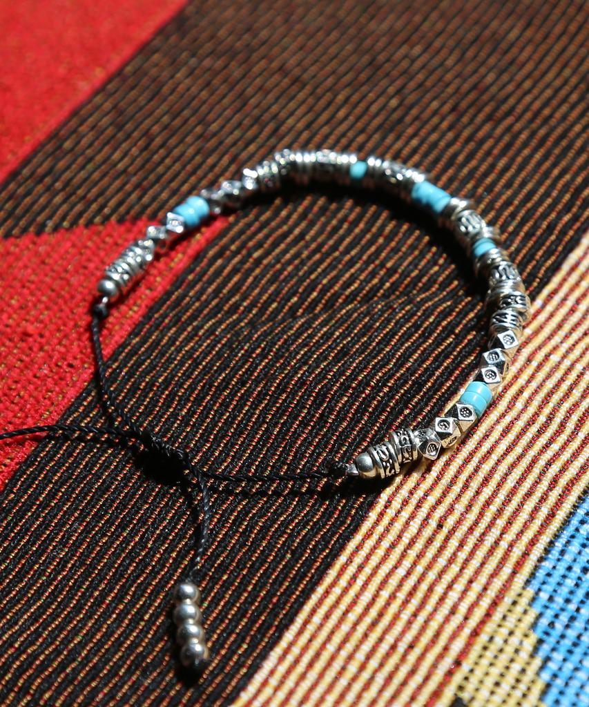 Knd Silver & Turquoise Bead Bracelet