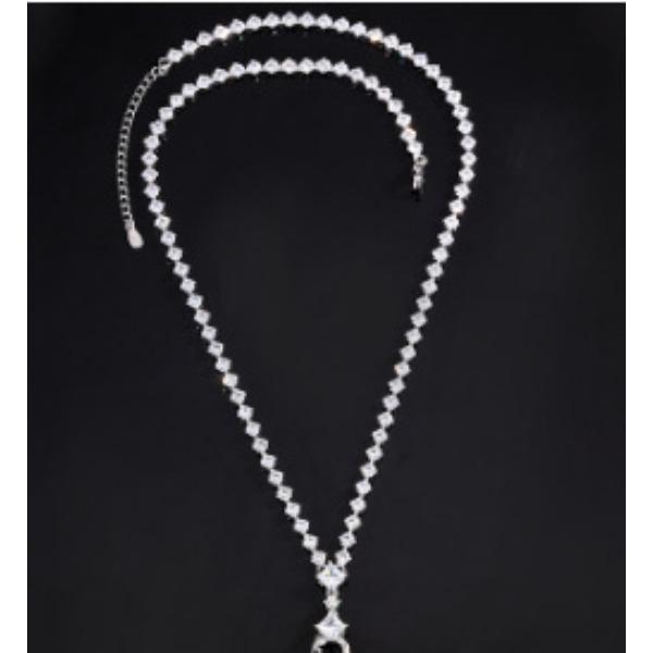 

Ювелирные изделия Медное основание Позолоченное Имитация Цветных Сокровищ Щедрый Бриллиант Роскошное Подвеска Ожерелье 20 * 28