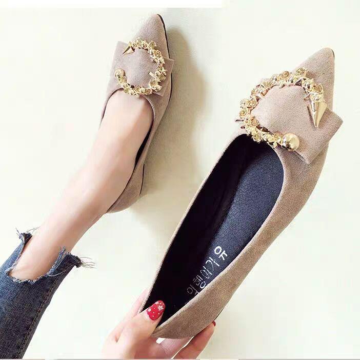 2024 Spring Women's Pointed Toe Slip-on Flats with Metal Accent