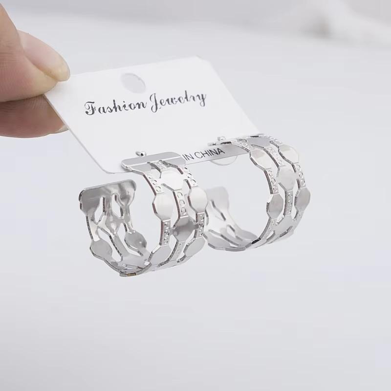 New Wide C-shaped Women's Dangle Earrings Gold Color Metal Geometric Statement Female Punk Fashion Ear Decoration new in