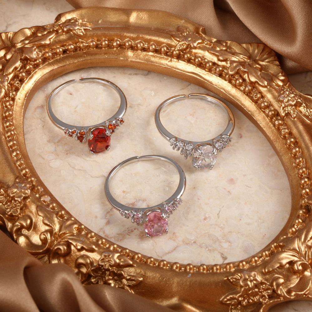 Κομψό Δαχτυλίδι Ζιργκόν Επιχρυσωμένο για Γυναίκες - Μοντέρνο, Εξαιρετικό και Απλό Σχέδιο