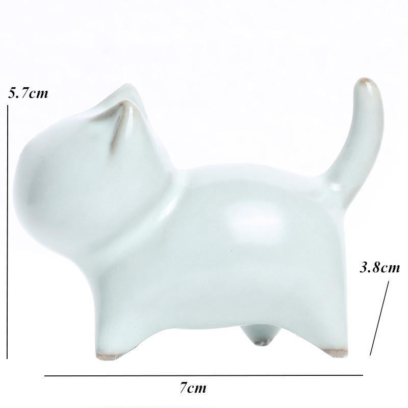 Ceramic Cartoon Cat Tea Pets – Cute Purple Clay Animal Figurines for Home, Car, and Office Decoration