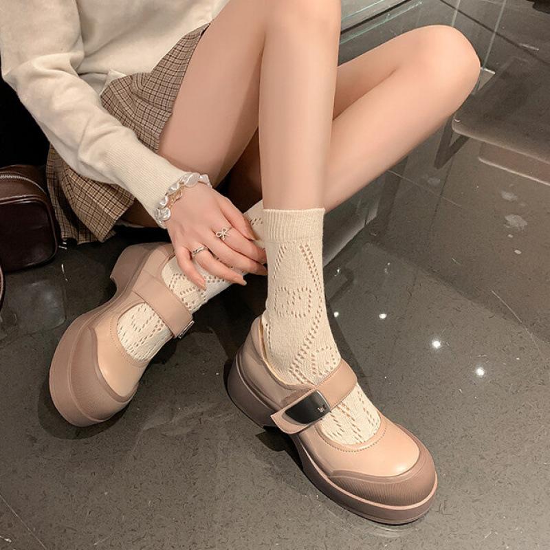 New leather women's casual single shoes platform non-slip medium heel large size shoes comfortable single shoes women's fashion sheepskin women's shoe