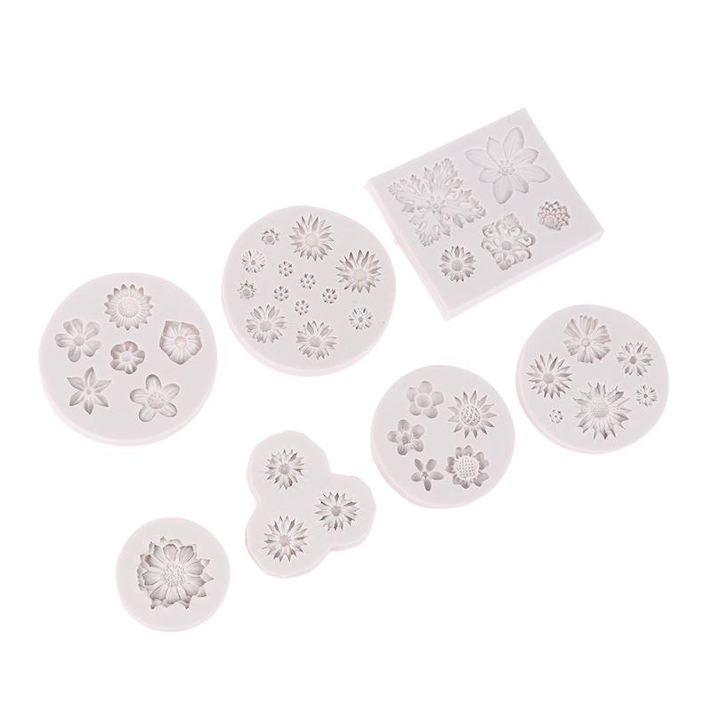 3D Mini Prästkrage Blomma Silikonform Diy Fondant Tårta Dekoreringsverktyg Bröllop Födelsedag Fest Choklad Godis Bakverk Bakform