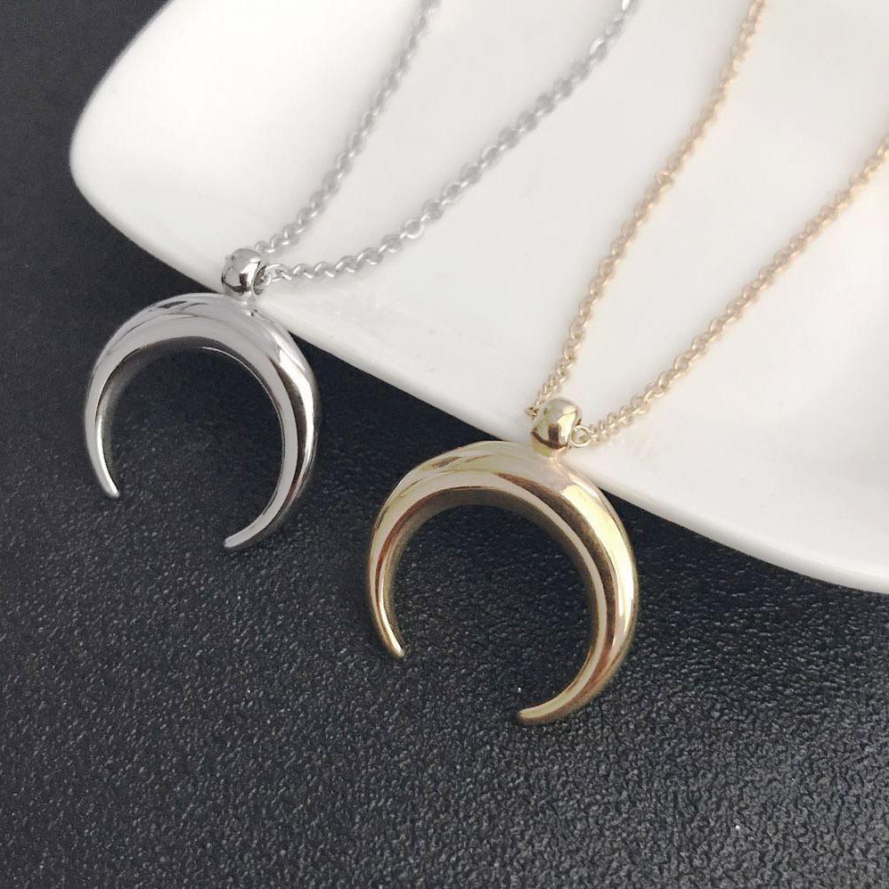 Exquisite Stainless Steel Necklace Half Moon Pendant Valentine'S Day Gift